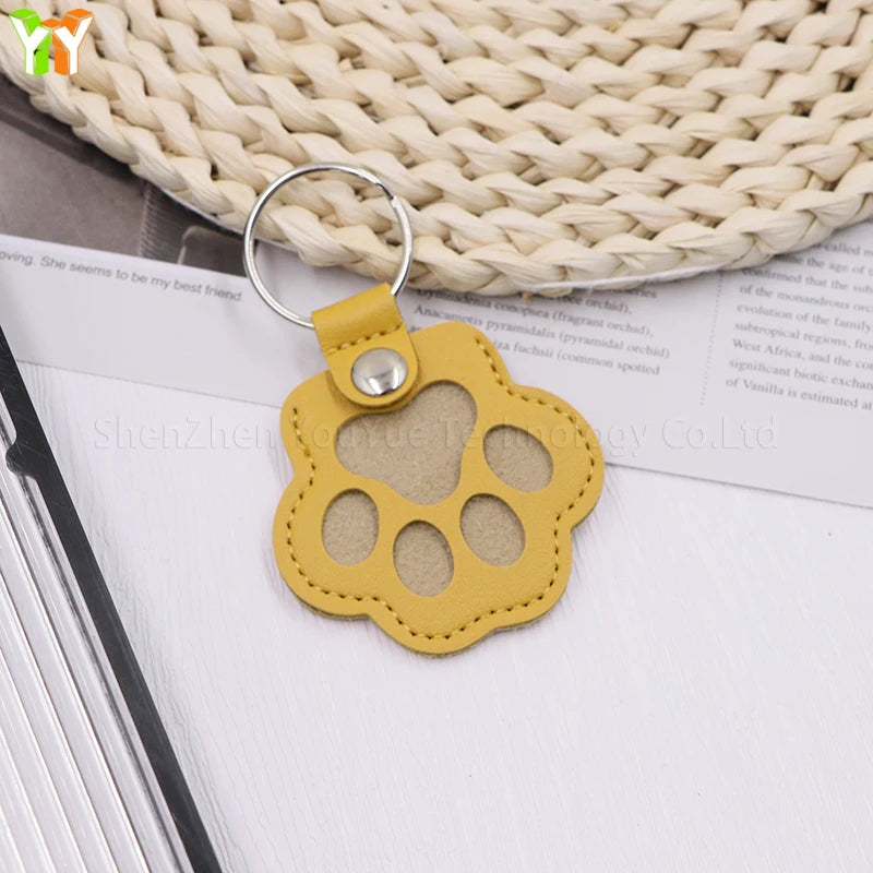 Memorial Leather Pet Hair Storage Bag Cat Paw Keychain Multifunctional Portable Keychain